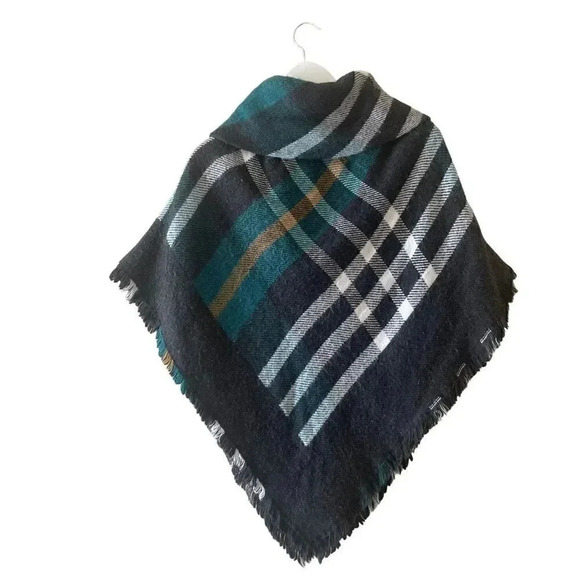 Modena Women Turtle Neck Knit Fringe Plaid Poncho Cape Soft Shawl One Size - Picture 3 of 9